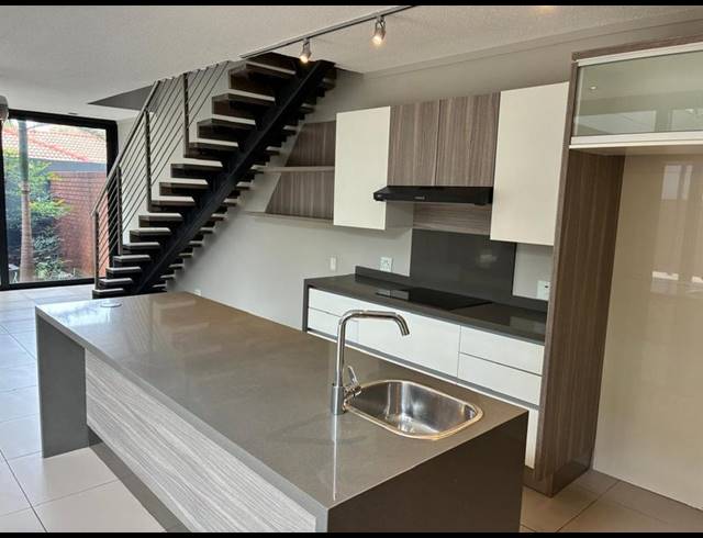 4 BEDROOM PROPERTY TO RENT IN WATERKLOOF RIDGE